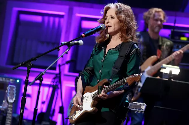 Bonnie Raitt Cancels Some James Taylor Tour Dates Due to &#8216;Health Issues&#8217;