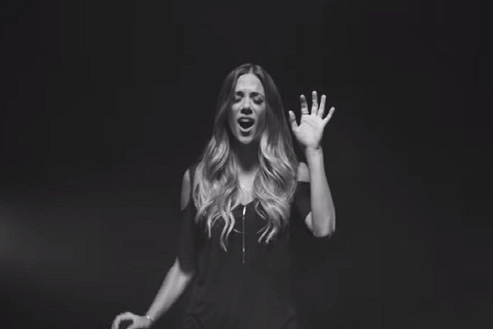 Watch Jana Kramer's New 'Circles' Music Video