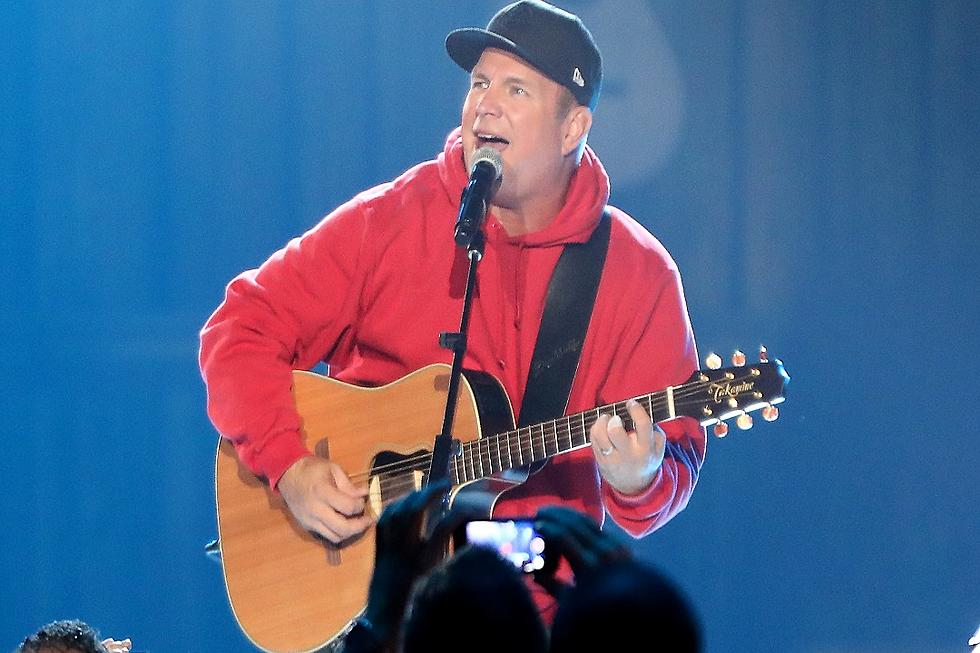 Garth Brooks Shares Brand-New Single, ‘Baby, Let’s Lay Down and Dance’ [LISTEN]