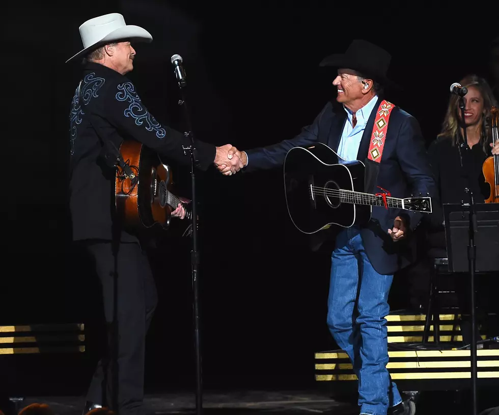 Country Chart Chronicles: The Time Alan Jackson Blocked George Strait From a No. 1 Hit + More
