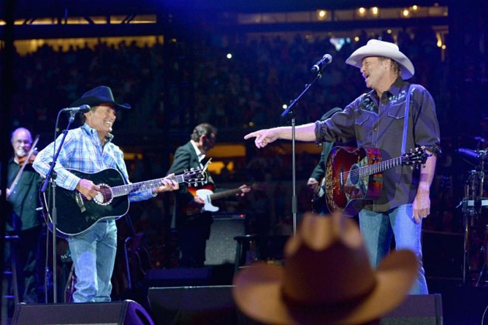 Country Legends Alan Jackson and George Strait Share the Stage During 2016 CMA Awards