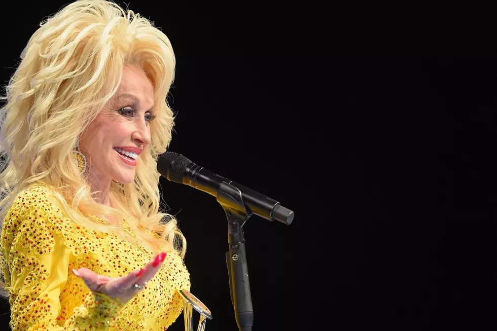 Watch Dolly Parton's CMA Tribute