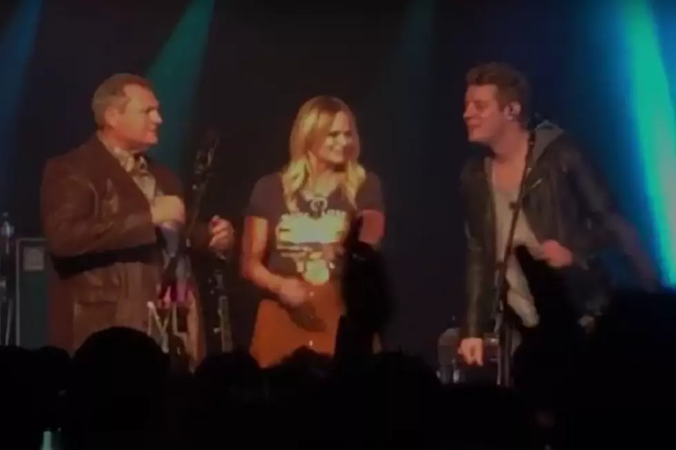 Watch Miranda Lambert Sing With Her Dad at Chicago Club Show