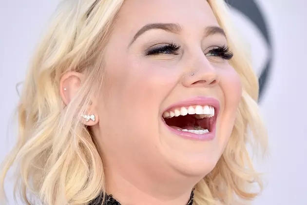 RaeLynn on RaVe Tour: &#8216;I Really Want to Try Something Different&#8217;