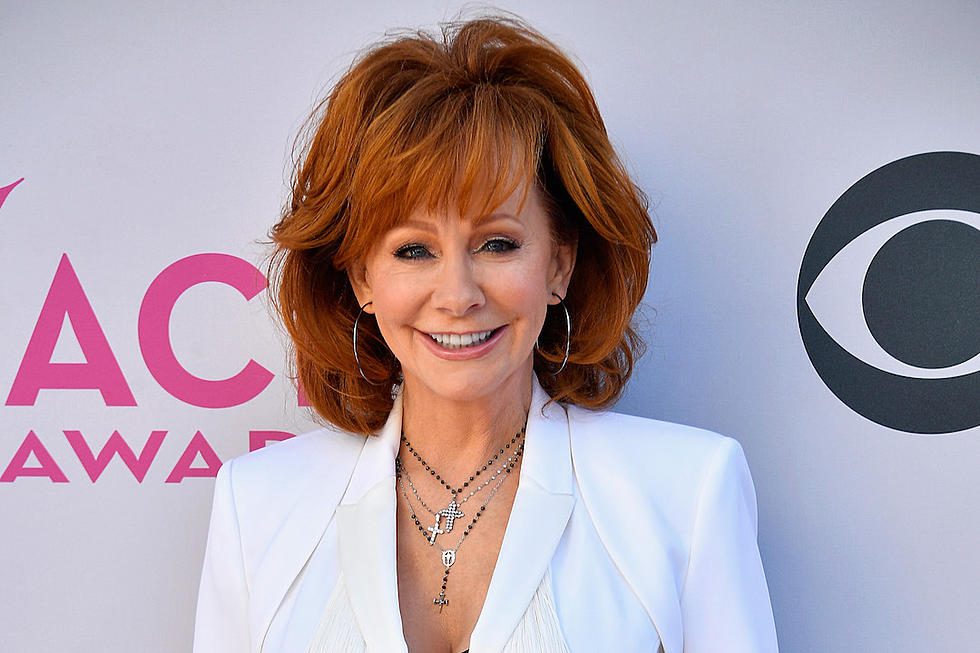 Reba McEntire First Heard Herself on the Radio at Home, With Family