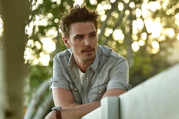Riley Smith, &#8216;I’m on Fire&#8217; [Exclusive Premiere]
