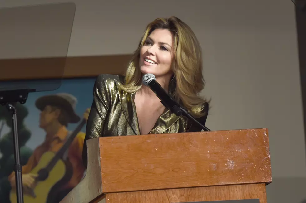 Shania Twain Grateful for Her Past, Excited for Her Future at Country Music Hall of Fame Exhibit Opening [PICTURES]