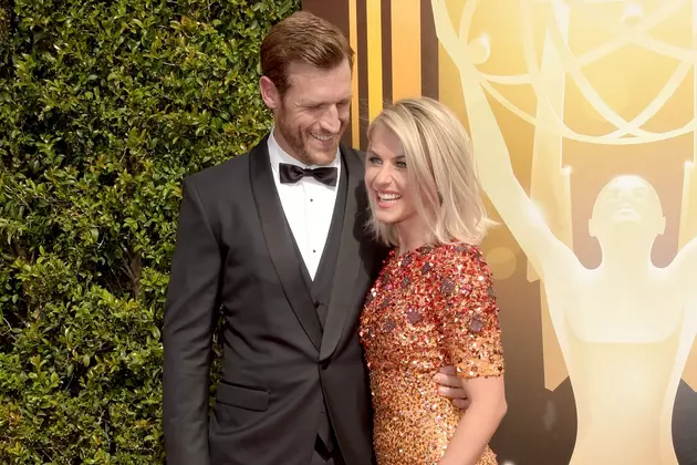 Julianne Hough, Brooks Laich Are Married!