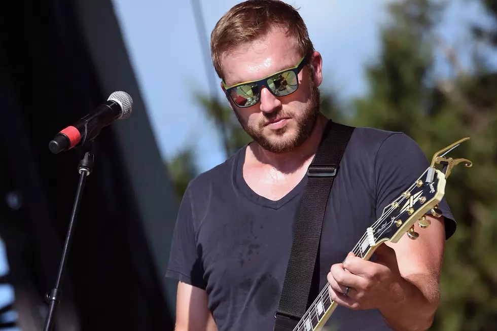 Logan Mize Shares Acoustic Preview of ‘Better Off Gone’ [Exclusive Video]