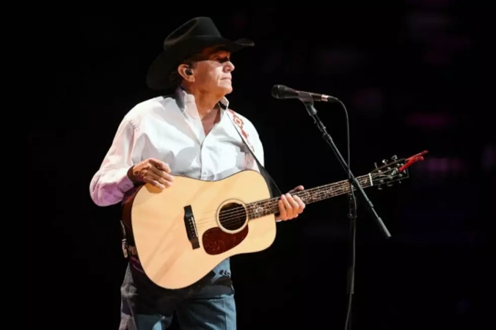 George Strait Visits Rockport, Texas, to Support Hurricane Harvey Victims [WATCH]