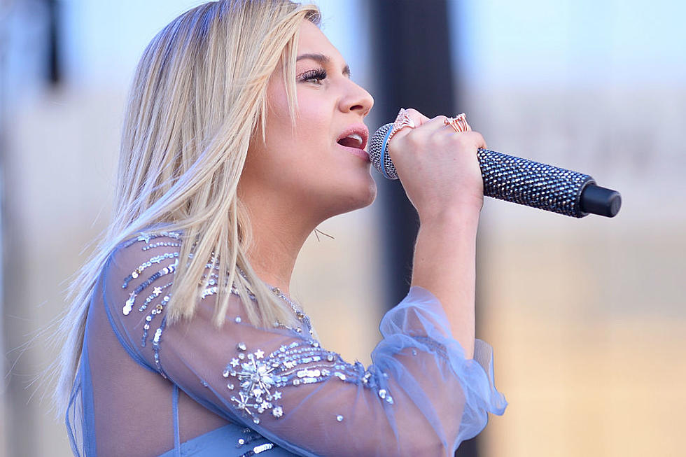 Interview: Kelsea Ballerini Lets Fans Into Her Life on ‘Unapologetically’