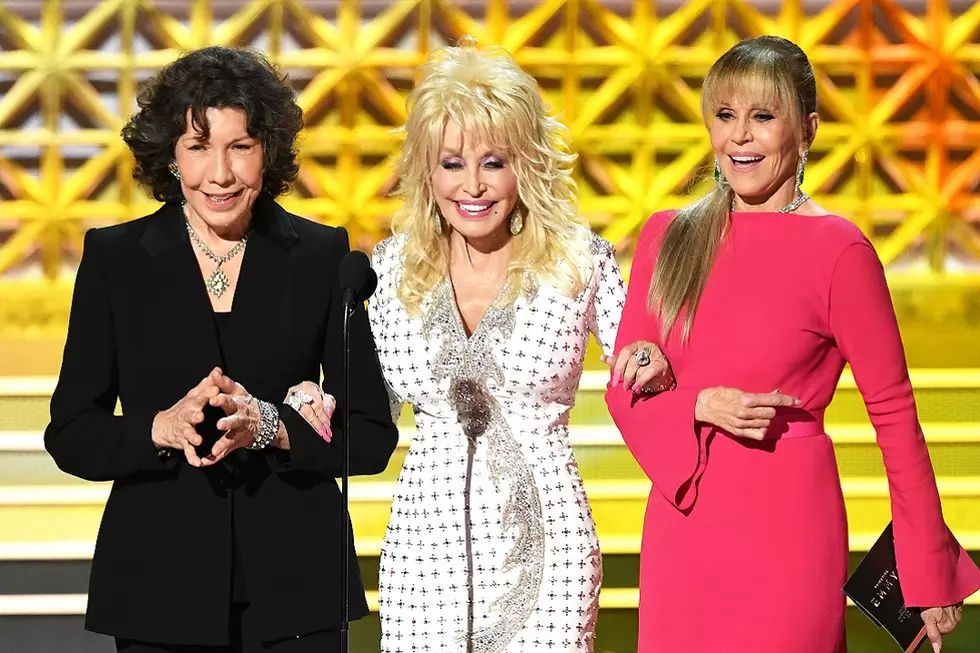 Dolly Parton, Jane Fonda and Lily Tomlin Reunite at 2017 Emmys