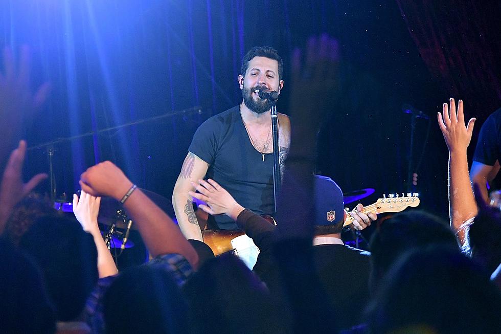 Old Dominion Remember Troy Gentry, Don Williams With Live Covers [WATCH]