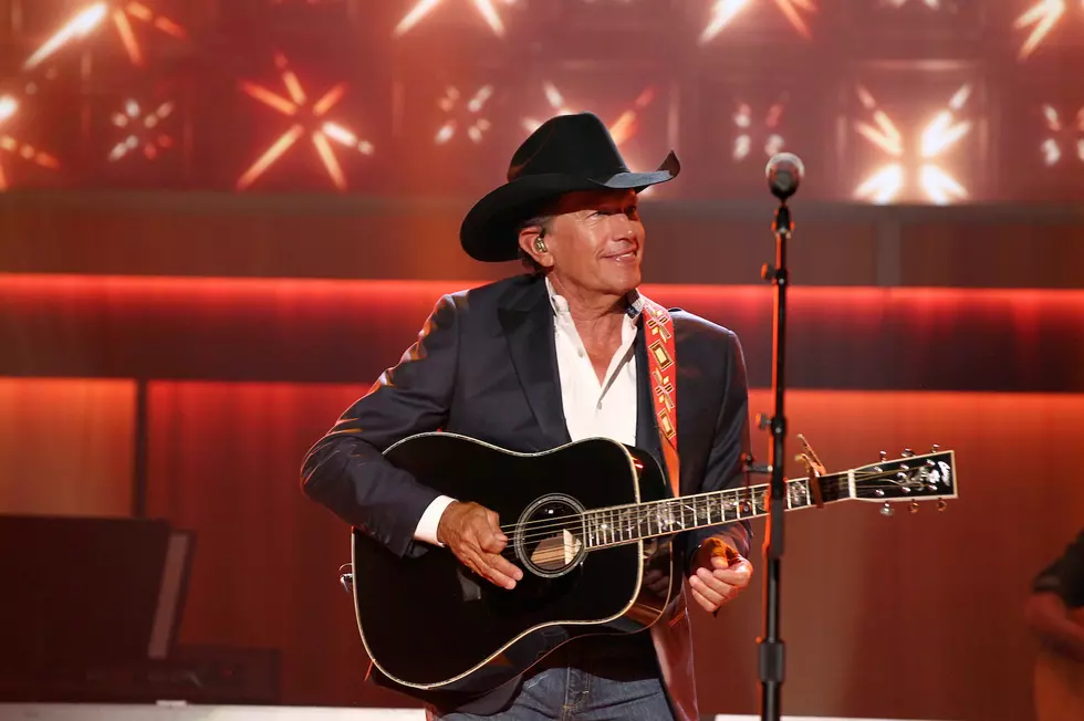 News Roundup: George Strait Named 2018 Texan of the Year + More