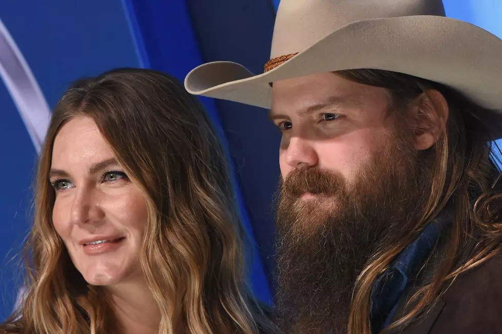 Chris Stapleton Named Male Vocalist of the Year at 2017 CMA Awards