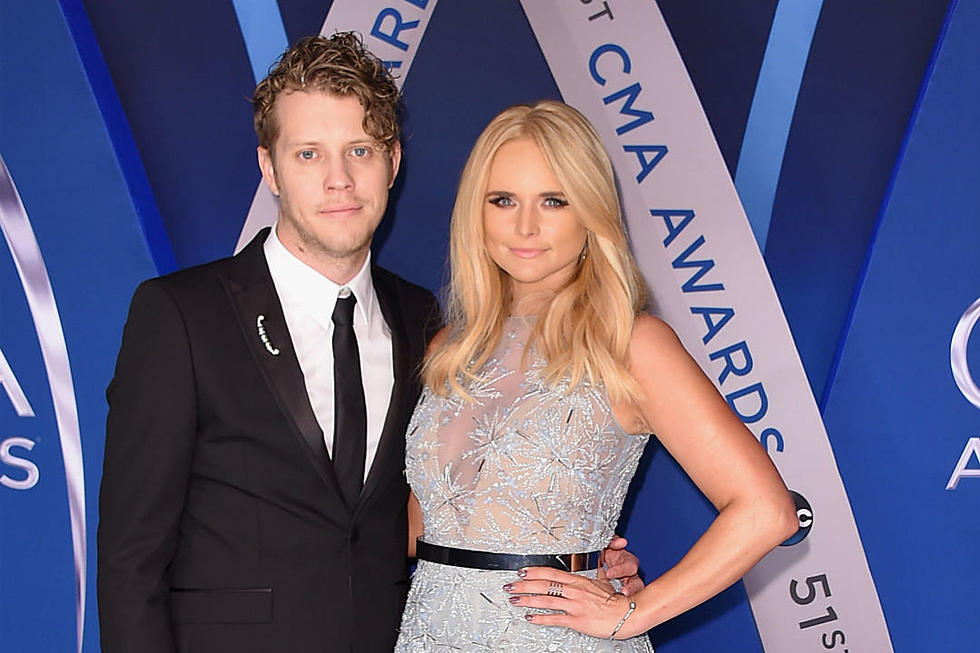 Miranda Lambert and Anderson East Walk the 2017 CMA Awards Red Carpet [PICTURES]