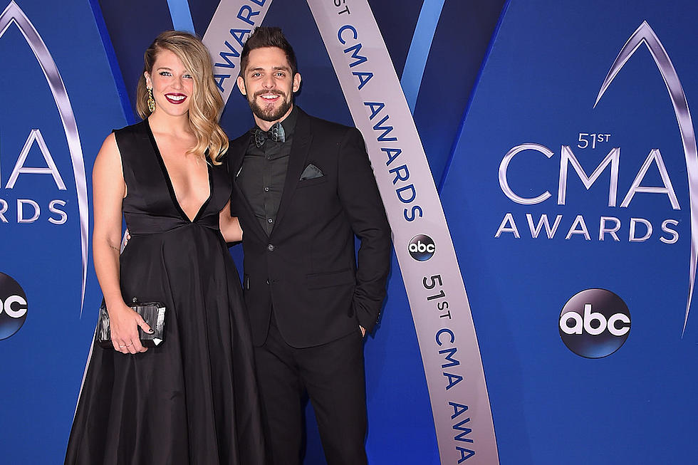 Thomas Rhett and Lauren Akins Walk the 2017 CMA Awards Red Carpet [PICTURES]