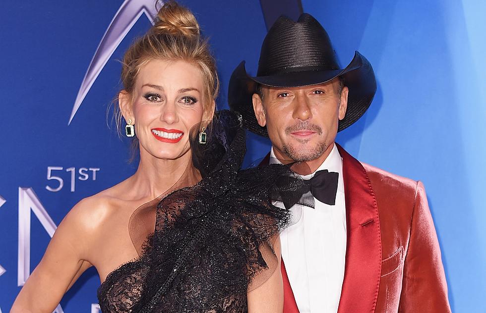 Tim McGraw and Faith Hill Walk the 2017 CMA Awards Red Carpet [PICTURES]