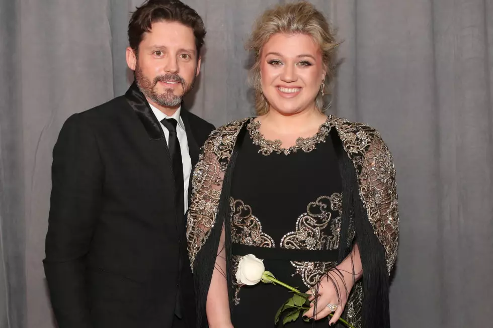 Kelly Clarkson and Brandon Blackstock Have Date Night at 2018 Grammy Awards [PICTURES]