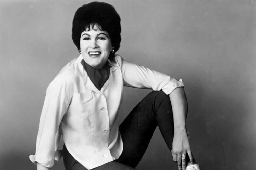 Patsy Cline’s ‘I Fall to Pieces’ Is an Enduring Classic Despite Her Reservations