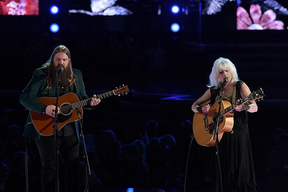 Chris Stapleton, Emmylou Harris Sing 'Wildflowers' at Grammys