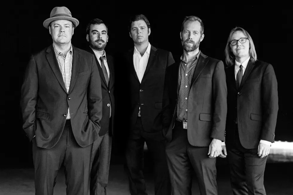 Interview: Steep Canyon Rangers Channel Live Energy Into Studio Magic on &#8216;Out in the Open&#8217;