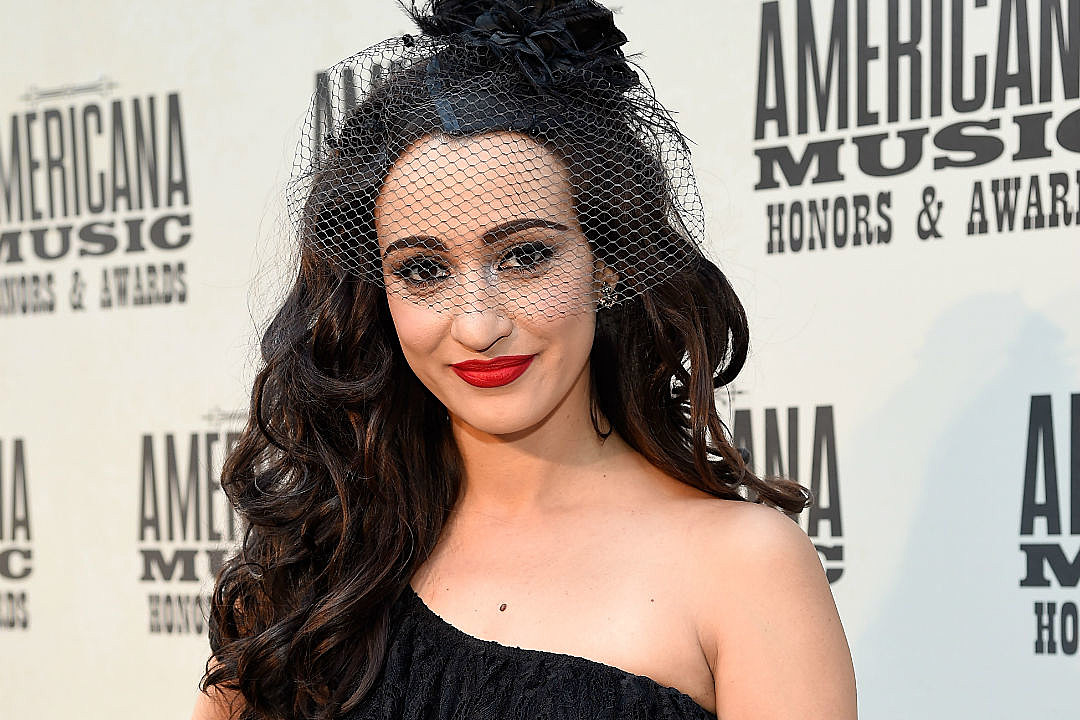 Lindi Ortega Steps Into Country Wearing 'Little Red Boots'