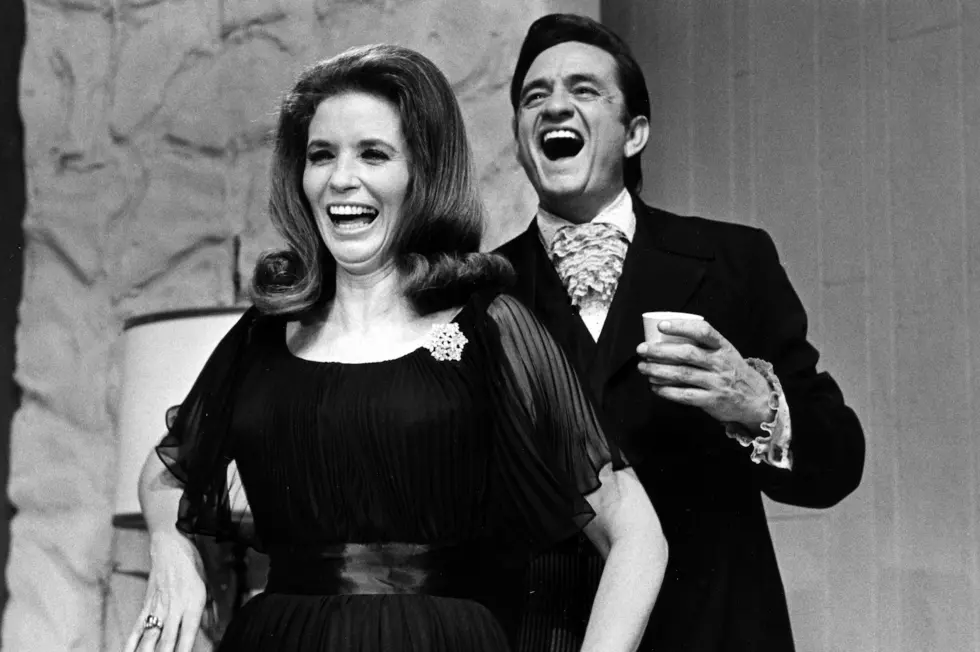 Johnny Cash Estate Sues Ill. Wedding Venue for Using Name, Photos