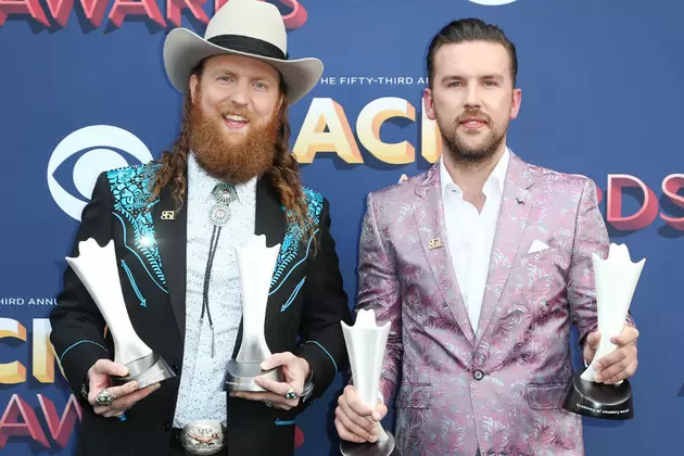 Brothers Osborne Win 2018 ACM Awards Video of the Year