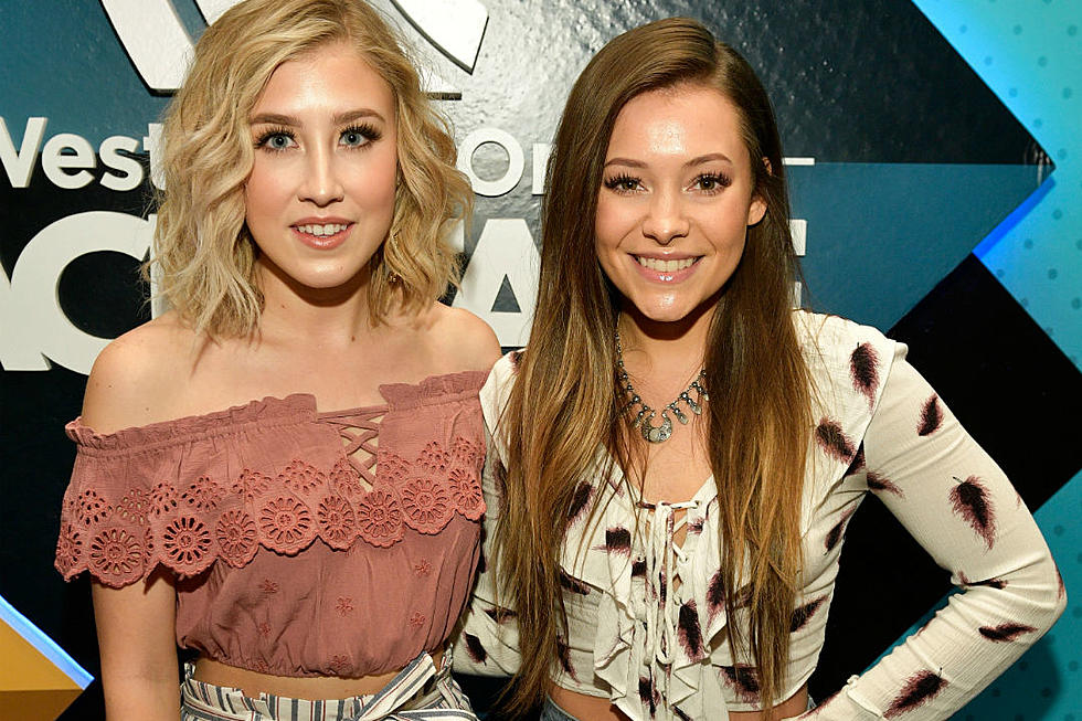 Maddie &#038; Tae Add a Modern Spin to Diamond Rio&#8217;s &#8216;Meet in the Middle&#8217; [LISTEN]