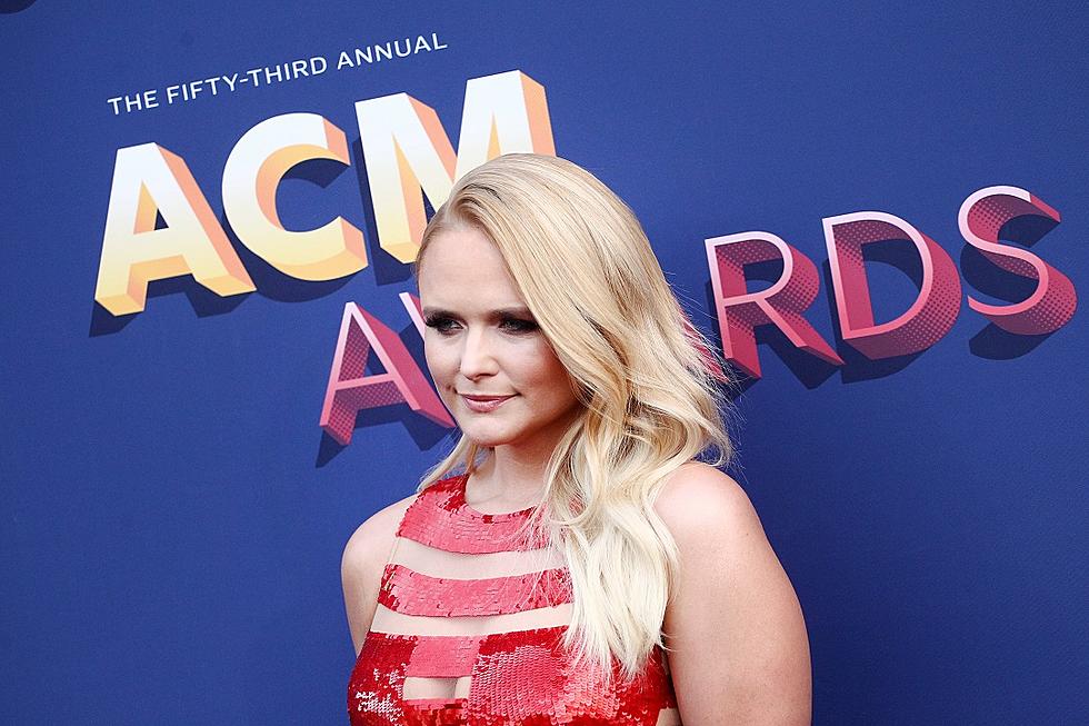 Miranda Lambert Goes Solo on 2018 ACM Awards Red Carpet [PICTURES]