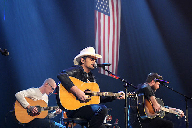 Top 5 Country Songs Honoring the American Flag