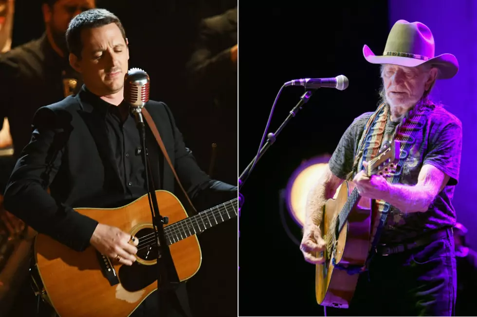 Willie Nelson Taps Sturgill Simpson for Live ‘Mammas Don’t Let Your Babies Grow Up to Be Cowboys’ [WATCH]