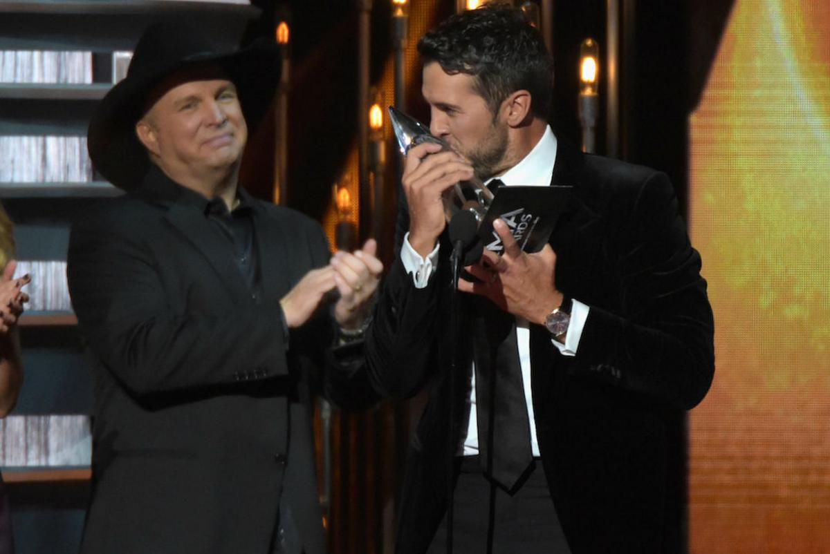 Bryan Brooks Rapper Luke Bryan Overtakes Garth Brooks as Country's Best Paid Artist