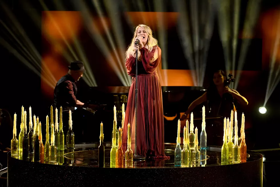 Carrie Underwood Debuts 'Spinning Bottles', Wins Big at 2018 AMAs
