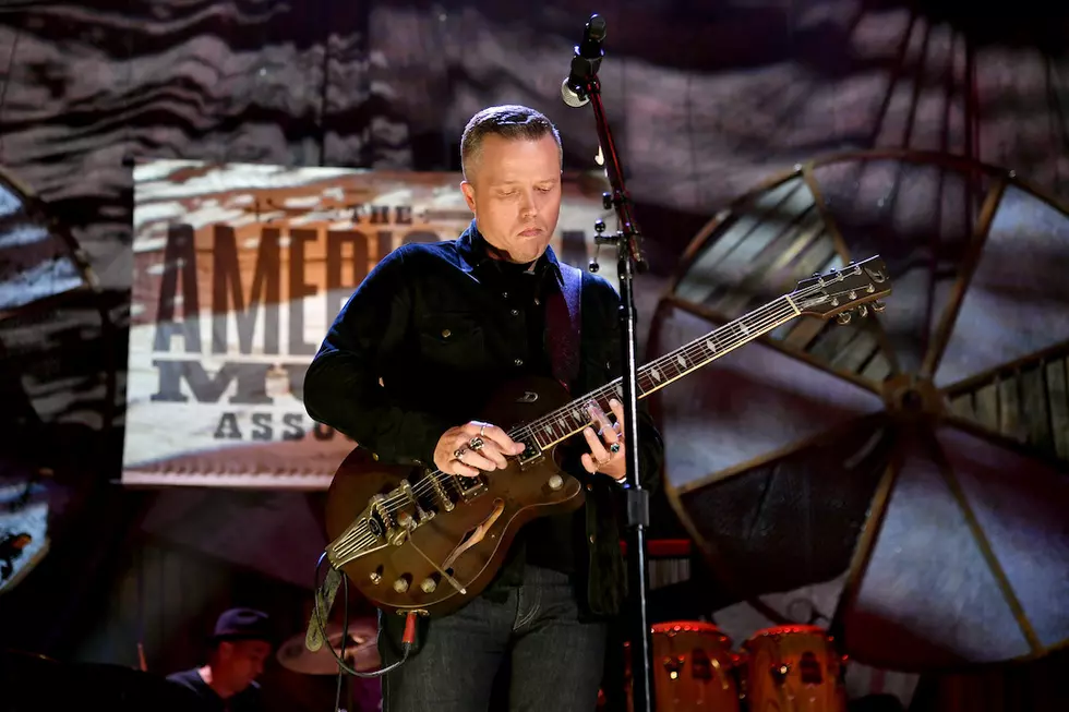 Jason Isbell's 'Dreamsicle' Finds a Little Beauty Amid Chaos