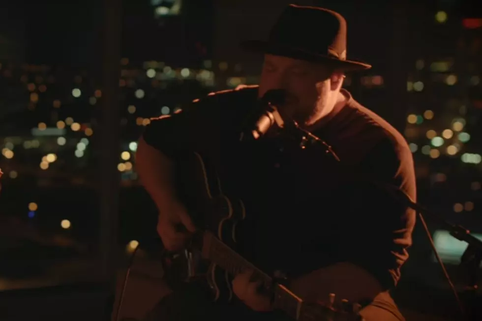 Watch Austin Jenckes' Rooftop 'In My Head' Acoustic Performance