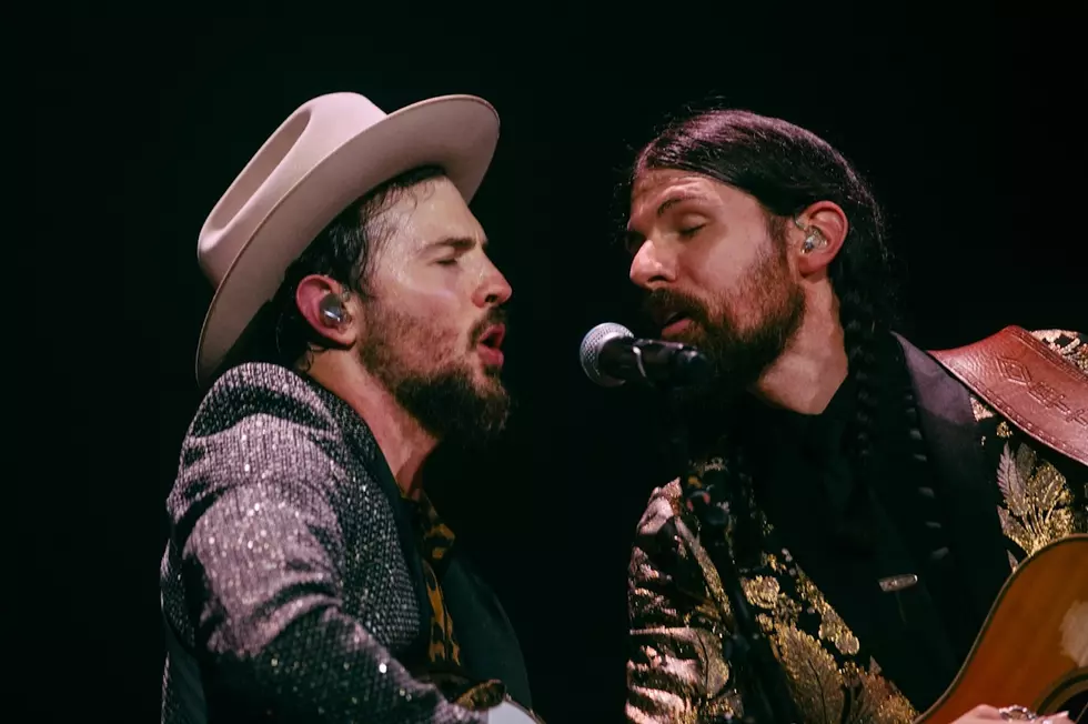 Hear the Avett Brothers' Airy New Song 'Neapolitan Sky'