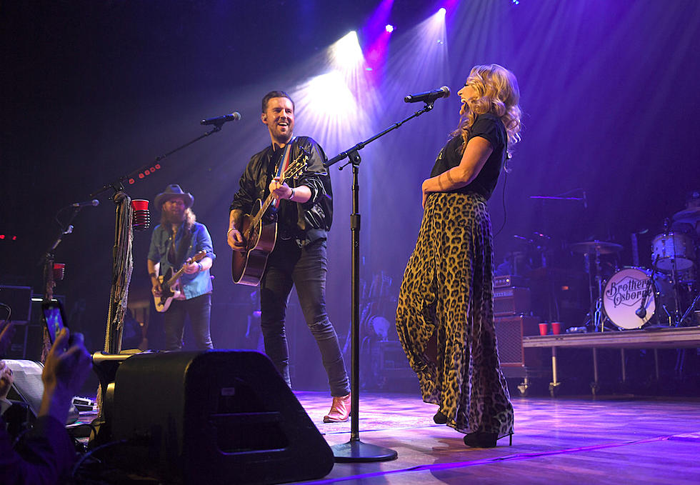 Brothers Osborne Bring Lee Ann Womack Onstage at the Ryman for ‘Loving Me Back’ [WATCH]