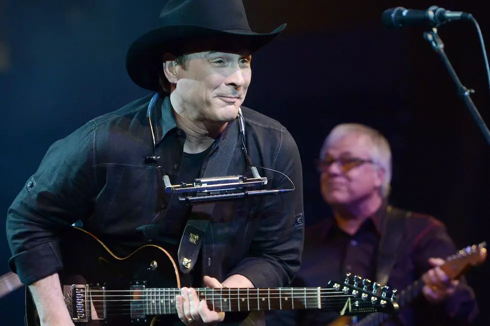 Clint Black Bringing Personal, Homemade Video Montage on '19 Tour
