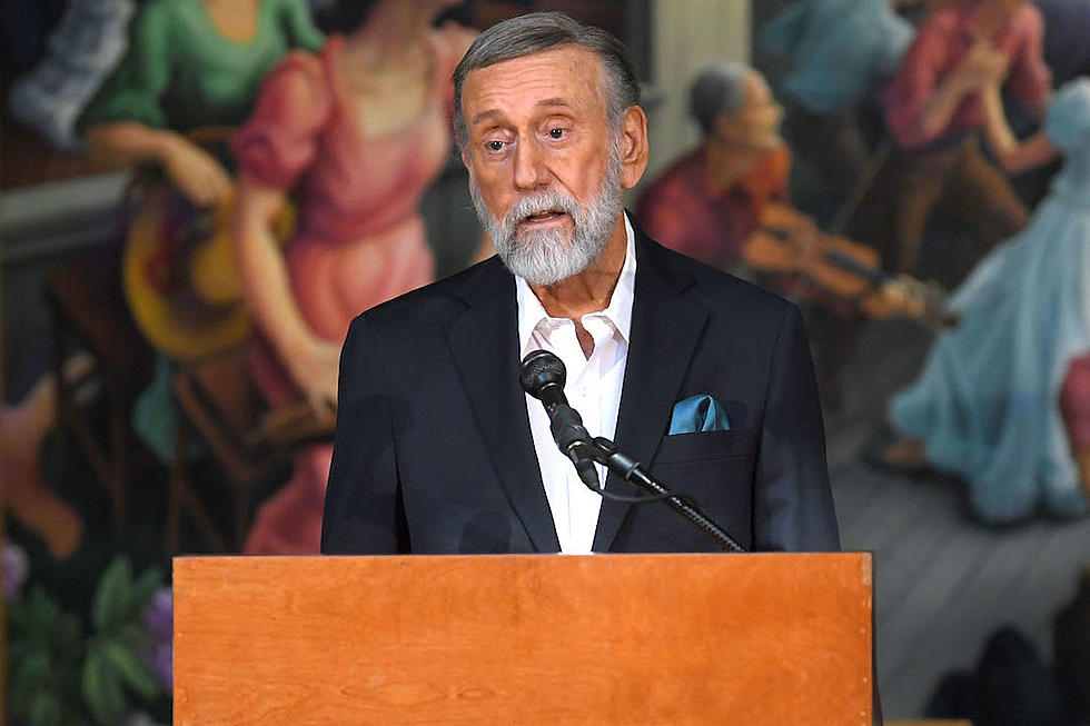 Ray Stevens’ Advice to His Younger Self? ‘Brace Yourself’