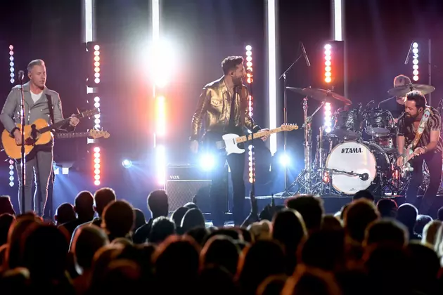 Old Dominion Perform &#8216;Make It Sweet&#8217; at 2019 ACM Awards