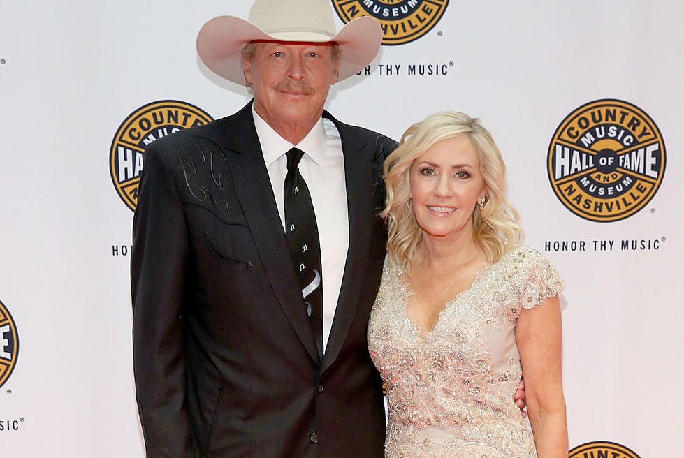 How Did Alan Jackson Meet His Wife Denise? Don't Try It in 2020!