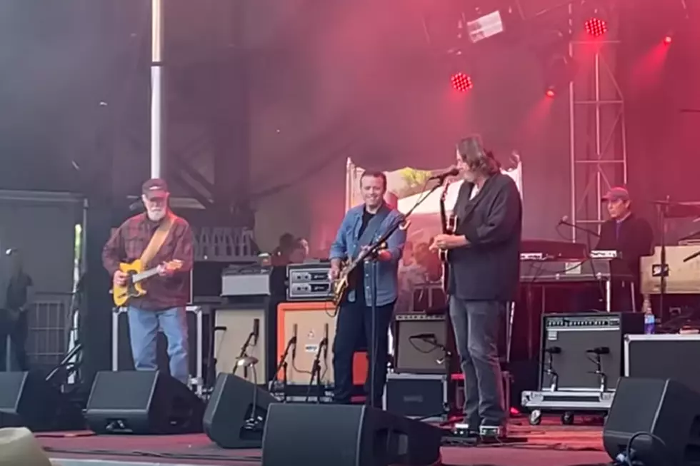 Jason Isbell, Widespread Panic Jam Out on ZZ Top Cover at Sweetwater 420 Fest [WATCH]