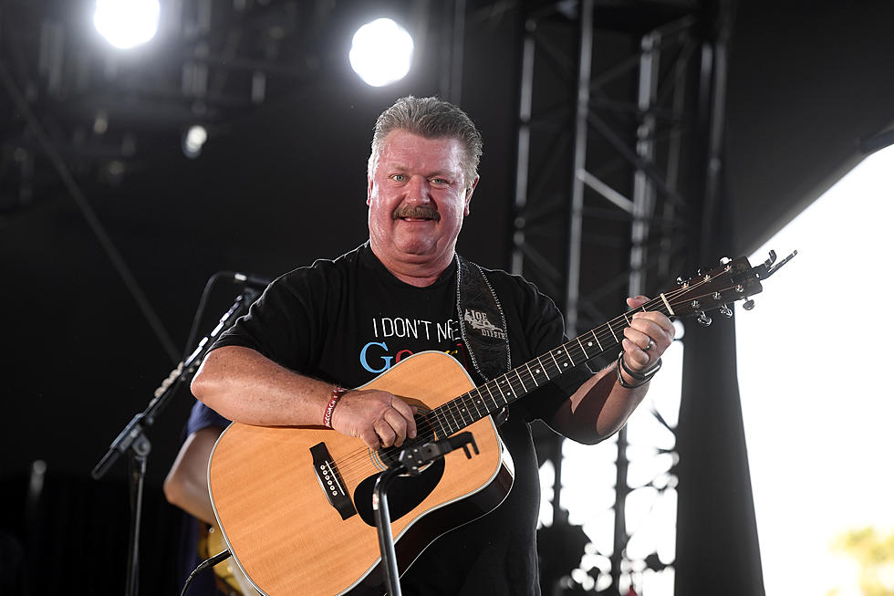 Joe Diffie Dead at 61 Due to Complications Related to COVID-19