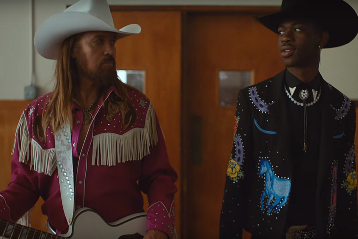 Watch Lil Nas X Billy Ray Cyrus Debut Old Town Road Video - off roblox song old town road