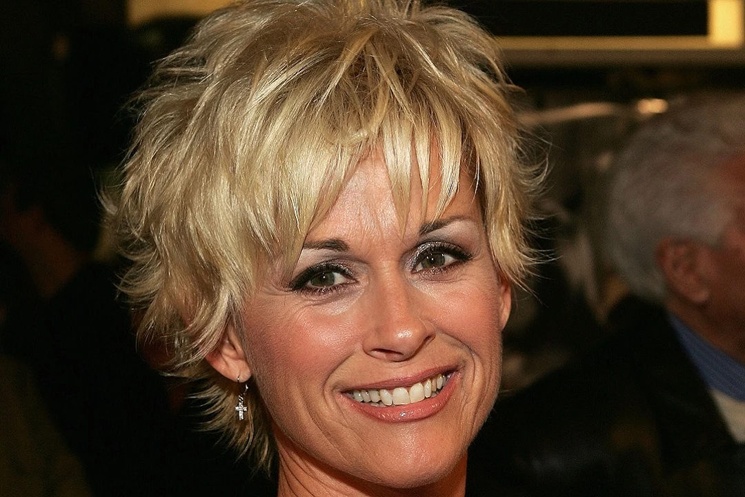 lorrie morgan hairstyles pictures has 8 recommendations for wallpaper image...