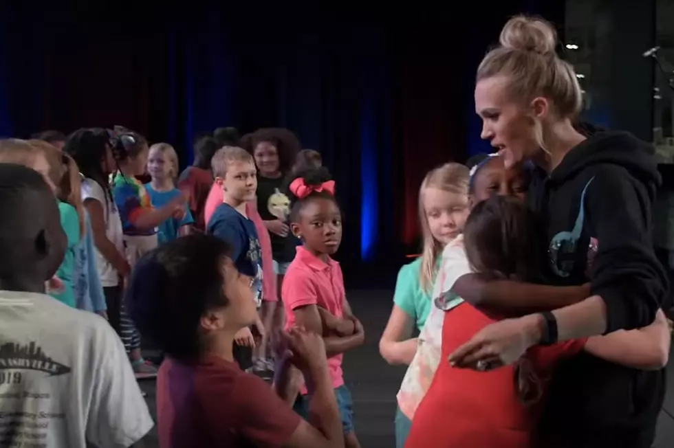 WATCH: Carrie Underwood Surprises School Choir at CMA Fest 2019