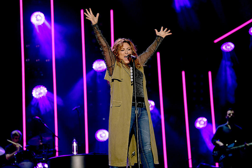 Jo Dee Messina Called Her Mom the First Time She Heard Herself on the Radio