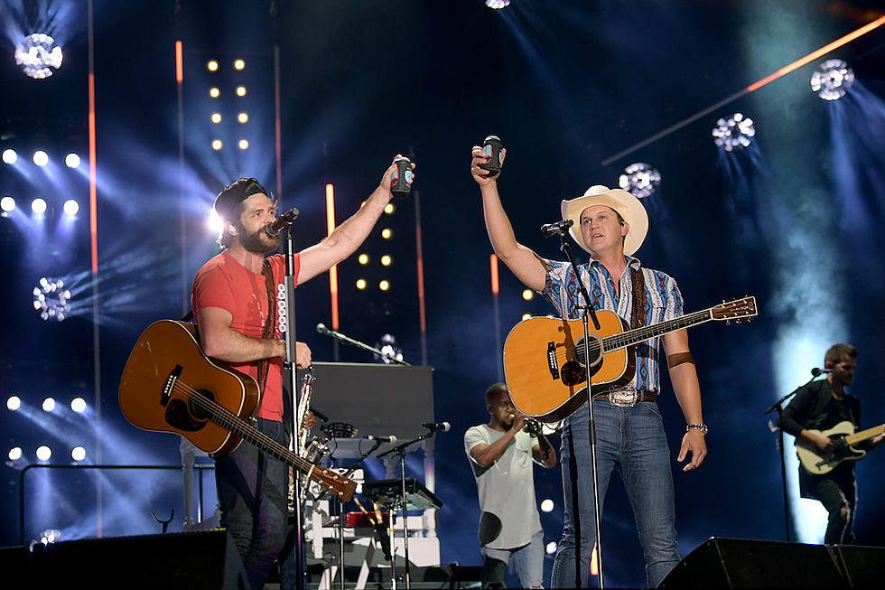 Jon Pardi + Thomas Rhett’s ‘Beer Can’t Fix’ Is a ‘Full-Circle’ Friendship Moment